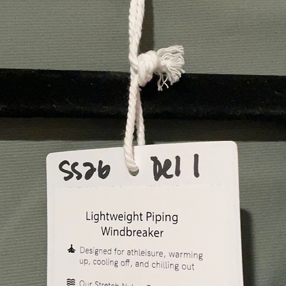 Elegant Sage Utility Jacket for Women - Picture 4 of 4